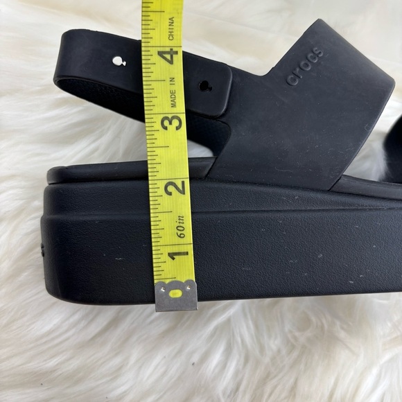 CROCS Women's Wedge Black Double Strap Sandals - Picture 8 of 9